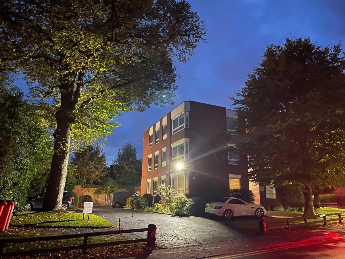 Richmere Court Daire Wolverhampton Dış mekan fotoğraf